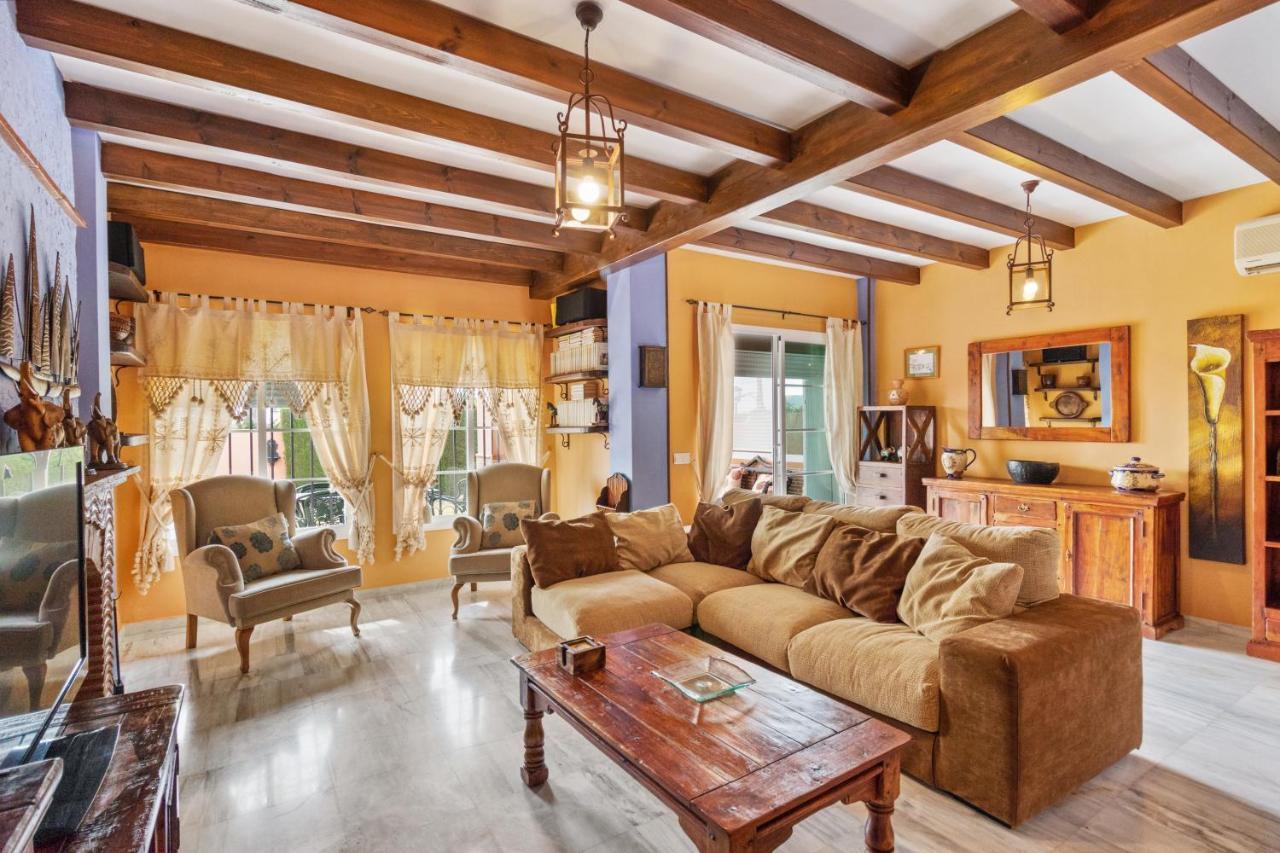 Villa Estilo Mediterranea Con Piscina, Jardin, Bbq Y Jacuzzi - Villa Bel Air Real Estepona Eksteriør bilde