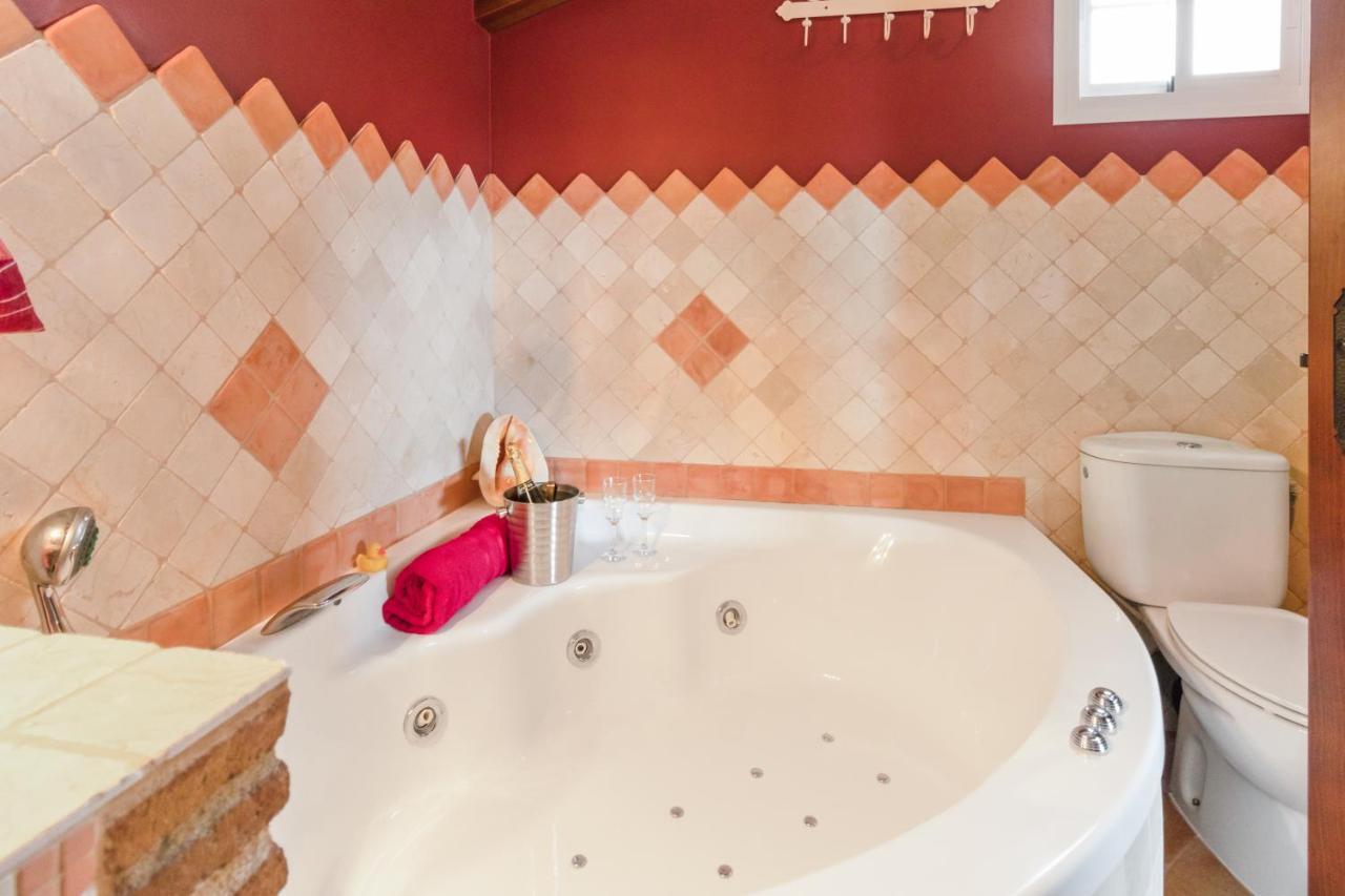 Villa Estilo Mediterranea Con Piscina, Jardin, Bbq Y Jacuzzi - Villa Bel Air Real Estepona Eksteriør bilde